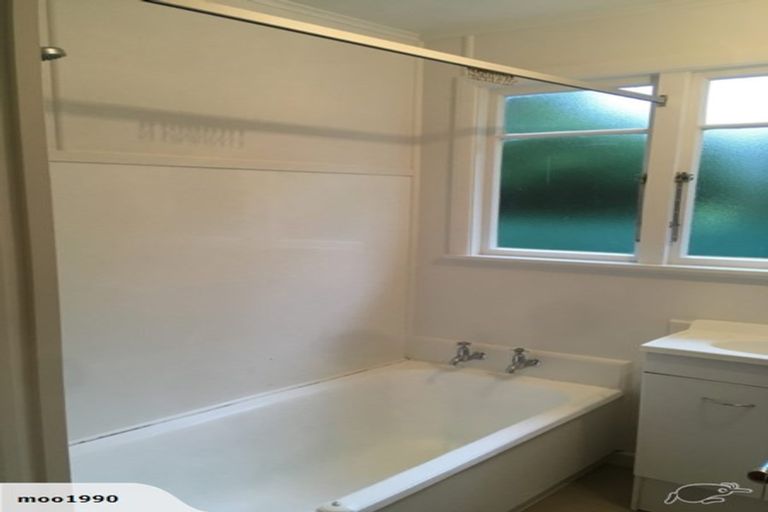 Photo of property in 15 Centennial Road, Tahunanui, Nelson, 7011