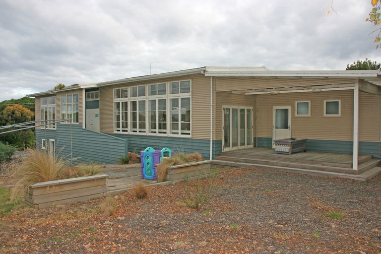 Photo of property in 9 John Street, Ocean View, Dunedin, 9035