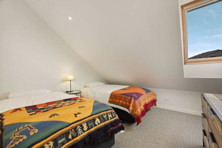 Photo of property in 3/188 Domain Road, Speargrass Flat, Queenstown, 9371