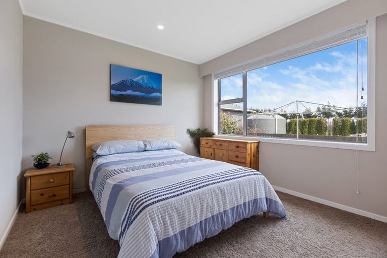 Photo of property in 318 Mountain Road, Lepperton, New Plymouth, 4373