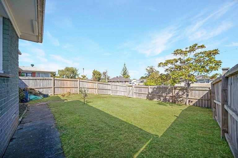 Photo of property in 51 Cargill Street, Papakura, 2110