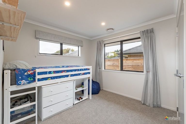 Photo of property in 9 Shearwater Lane, Whitby, Porirua, 5024
