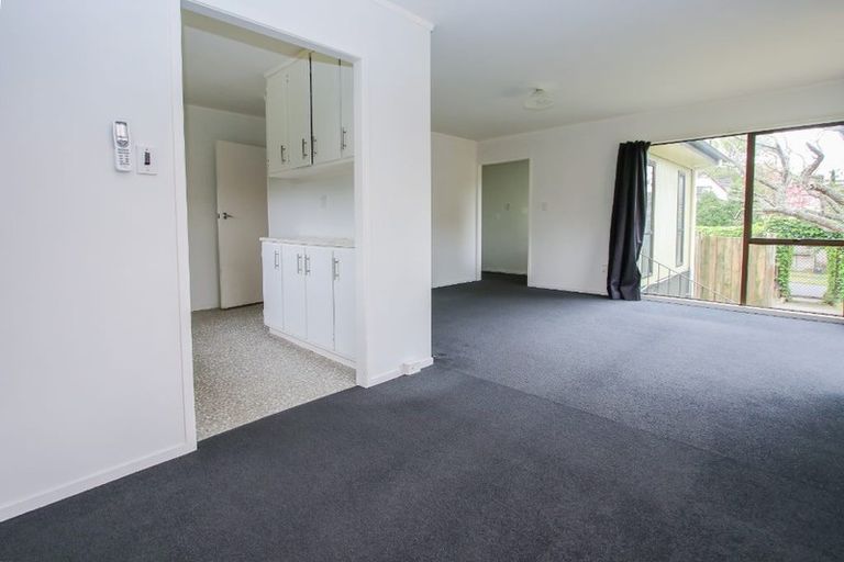 Photo of property in 19 Matipo Crescent, Pukete, Hamilton, 3200