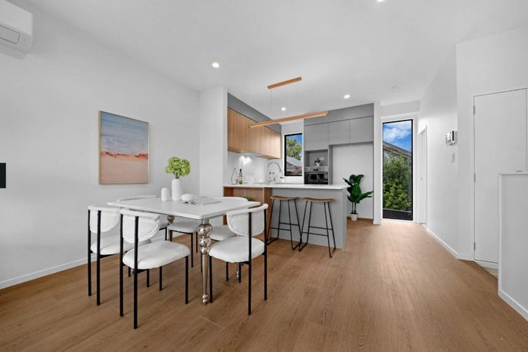 Photo of property in 8/20 Ayr Road, Pakuranga, Auckland, 2010