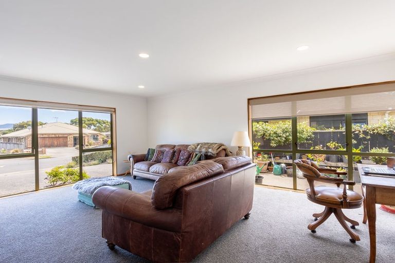 Photo of property in 159 Milne Drive, Paraparaumu, 5032