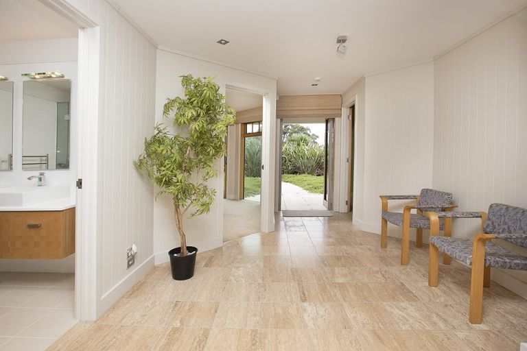 Photo of property in 39 Little Compton Mews, Snells Beach, 0920