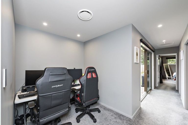 Photo of property in 13 Taiaroa Place, Southbridge, 7602