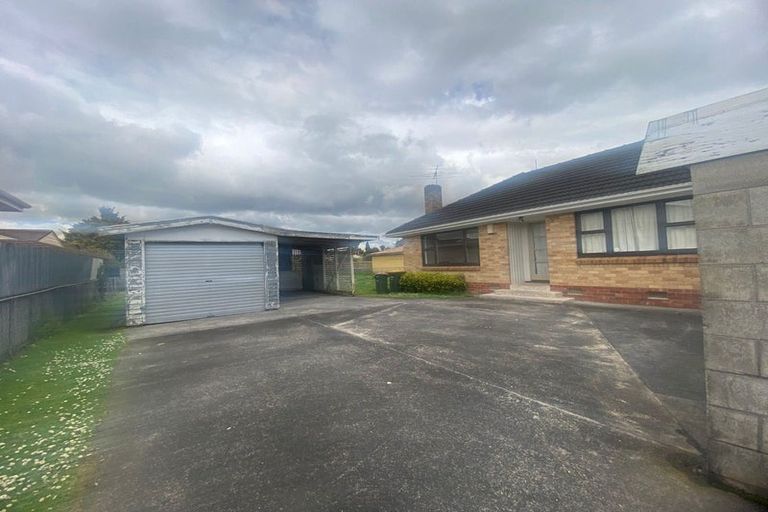 Photo of property in 2/29 Shirley Avenue, Papakura, 2110