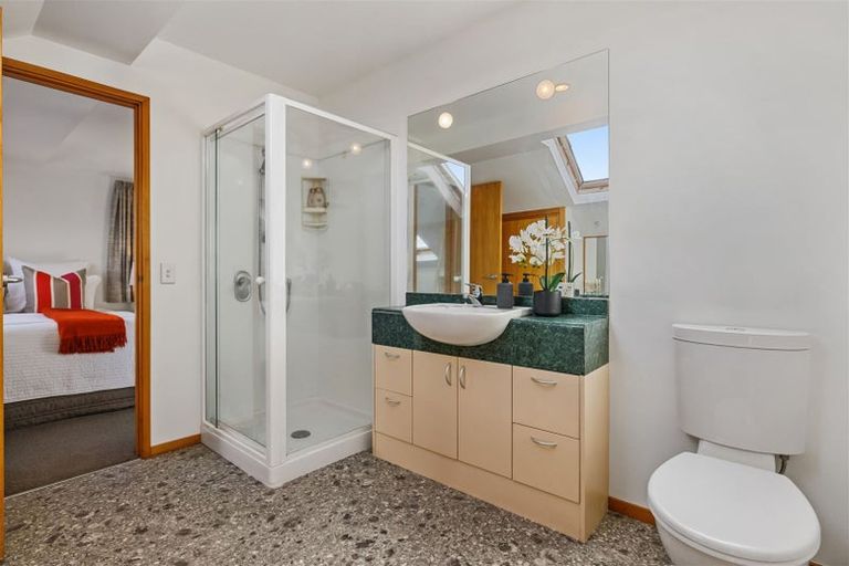 Photo of property in 2 Royal Elm Lane, Bryndwr, Christchurch, 8053