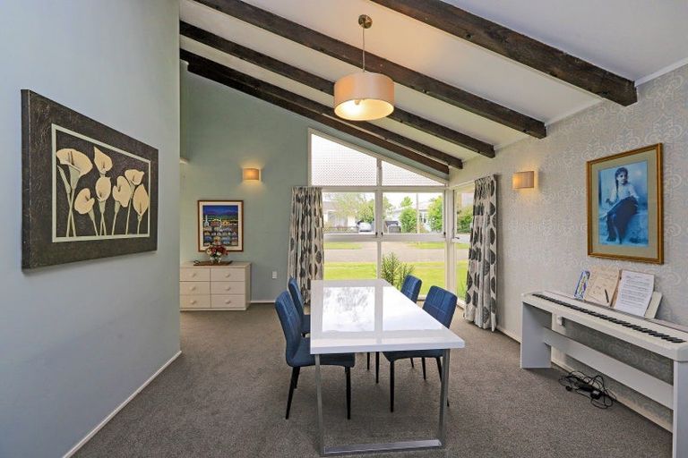 Photo of property in 9 Wynyard Crescent, Tamatea, Napier, 4112