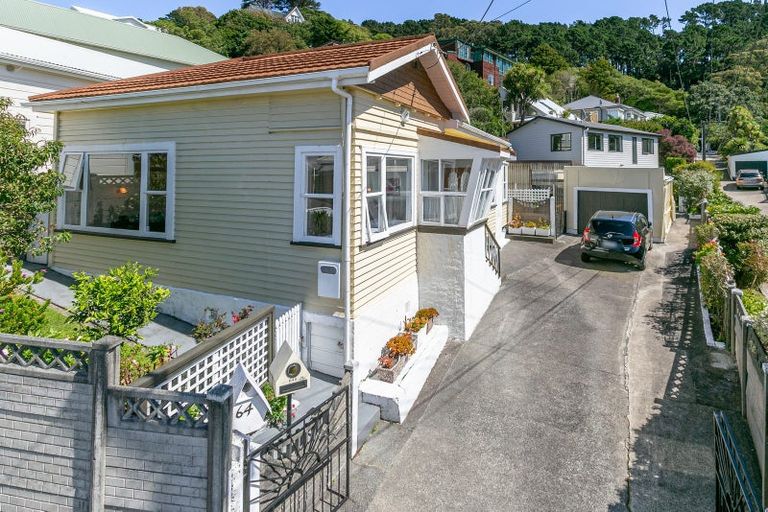Photo of property in 64 Duncan Terrace, Kilbirnie, Wellington, 6022