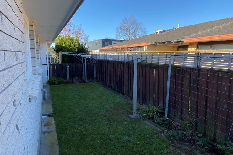 Photo of property in 2/747 Cameron Road, Tauranga South, Tauranga, 3112