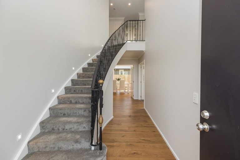 Photo of property in 94 Glenstrae Road, Redcliffs, Christchurch, 8081