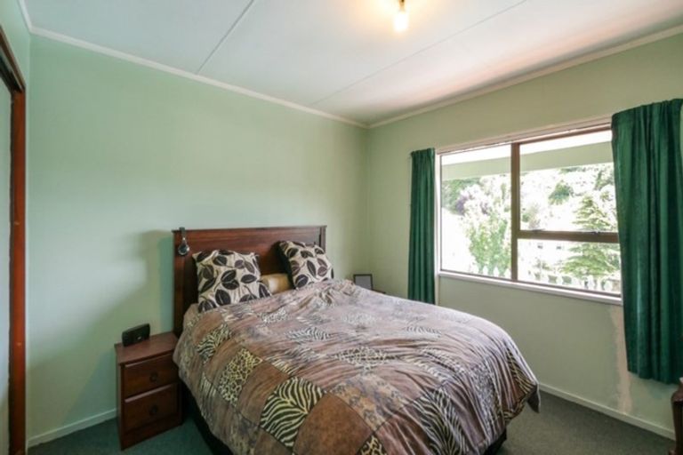 Photo of property in 1a Price Street, Green Island, Dunedin, 9018