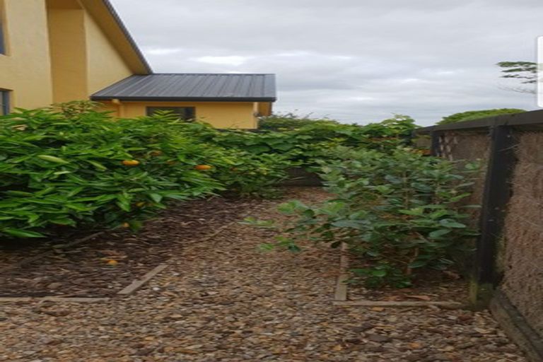 Photo of property in 10 Rays Way, Tuakau, 2121