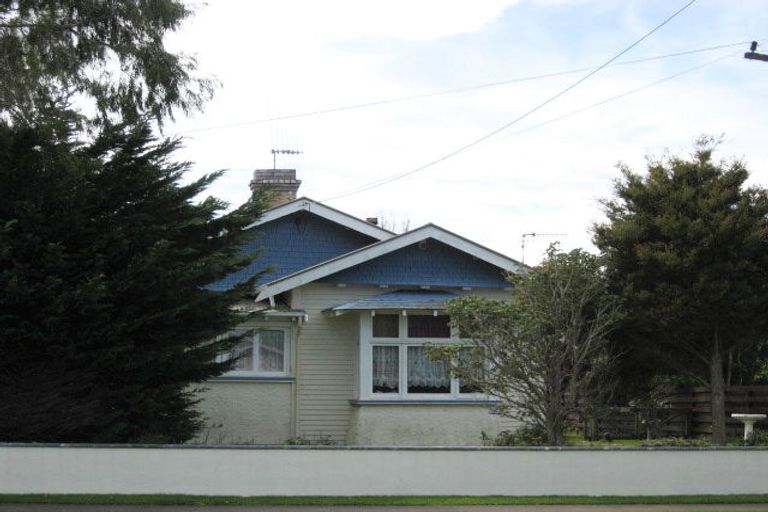 Photo of property in 54 Caius Avenue, Gonville, Whanganui, 4501