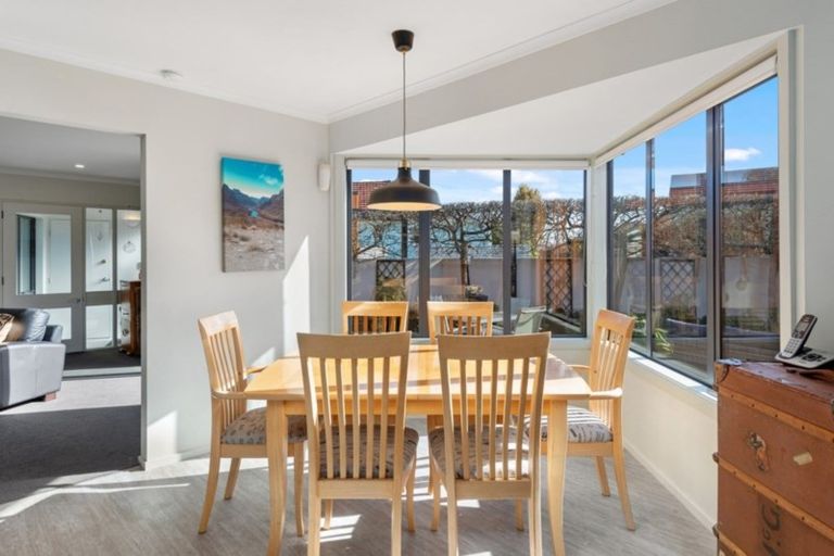 Photo of property in 3/48 Mcfaddens Road, St Albans, Christchurch, 8052