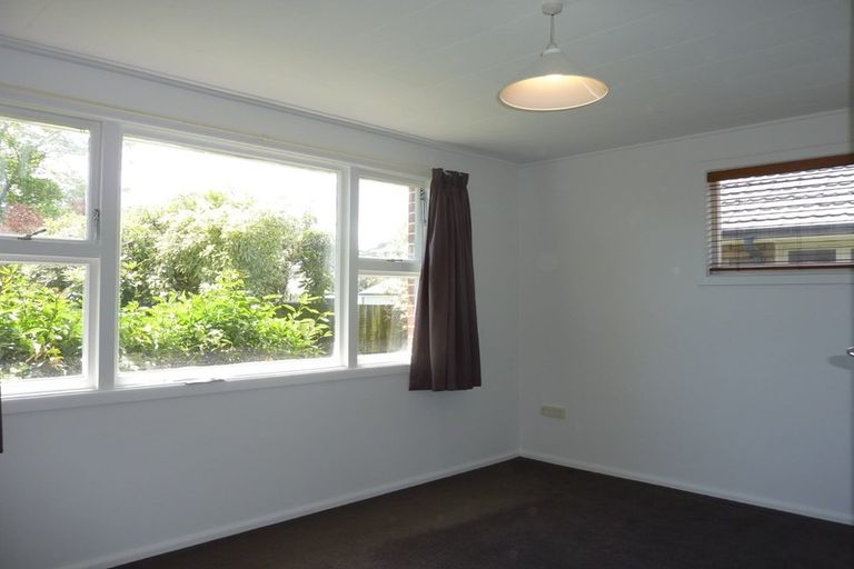Photo of property in 59 Appleby Crescent, Burnside, Christchurch, 8053