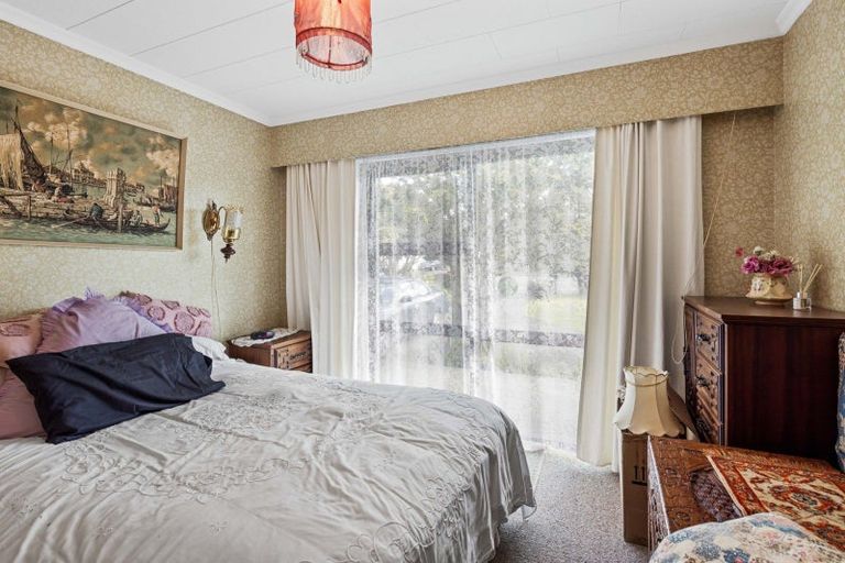 Photo of property in 27 Standish Street, Inglewood, 4330