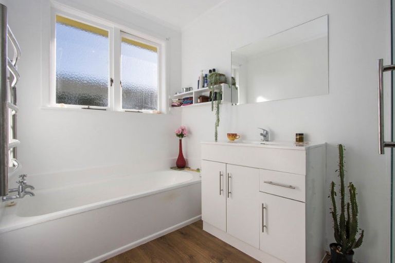 Photo of property in 44 Station Road, Paeroa, 3600