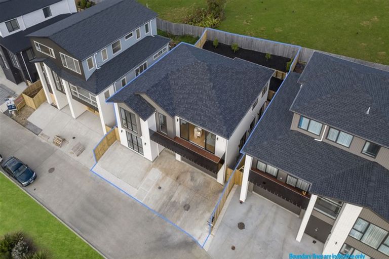 Photo of property in 3 Rakiraki Place, Flat Bush, Auckland, 2019