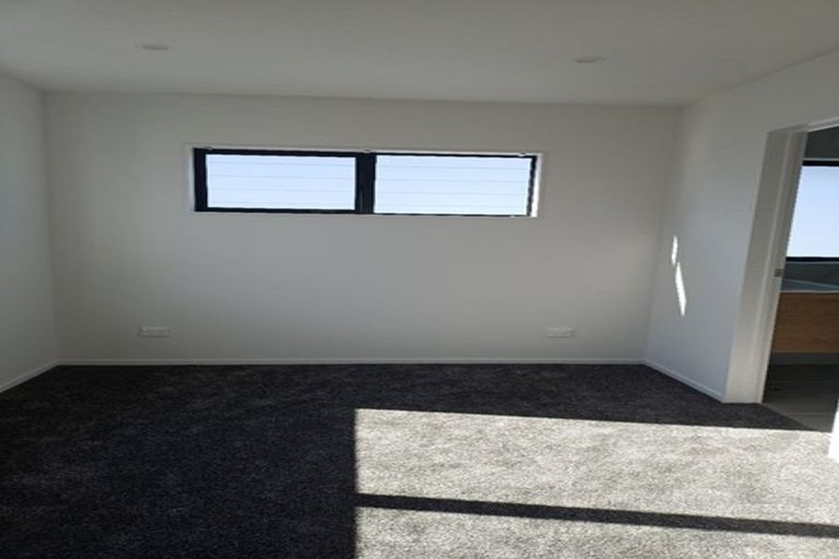 Photo of property in 5 Tumu Road, Papakura, 2110