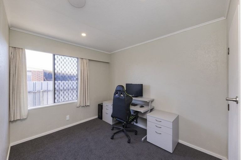 Photo of property in 1 Wyndham Street, Awapuni, Palmerston North, 4412