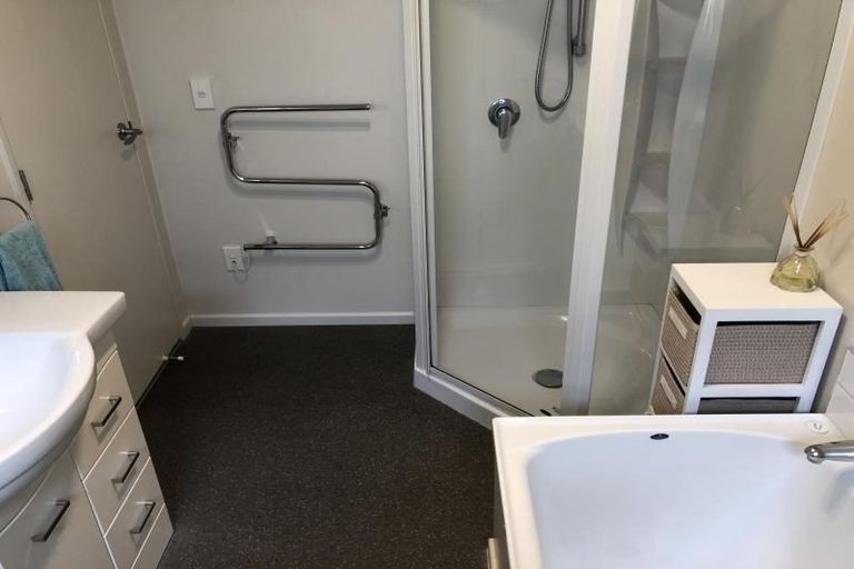 Photo of property in 26 Speldhurst Grove, Stokes Valley, Lower Hutt, 5019