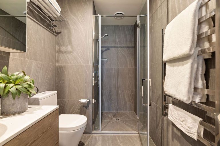 Photo of property in 301/34 Red Oaks Drive, Frankton, Queenstown, 9300