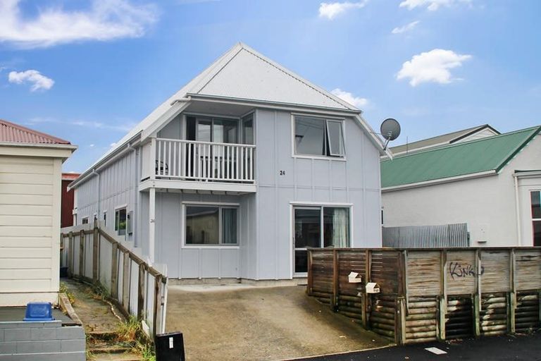 Photo of property in 24 Hyde Street, North Dunedin, Dunedin, 9016