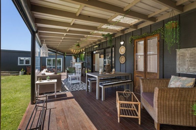 Photo of property in 42 Beach Road, Waihi Beach, 3611