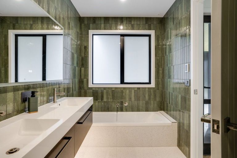 Photo of property in 18 Koromiko Drive, Coromandel, 3506