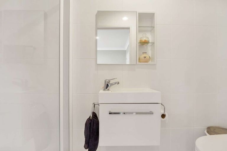 Photo of property in 32 Otonga Road, Springfield, Rotorua, 3015