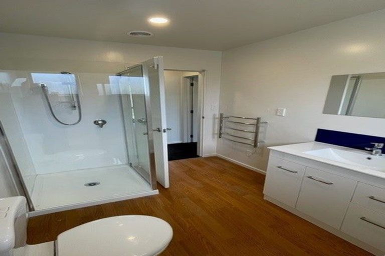 Photo of property in 9 Ashtead Lane, Sockburn, Christchurch, 8042