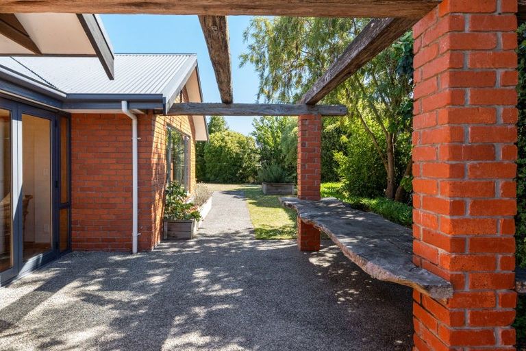 Photo of property in 12 John Morel Place, Parklands, Christchurch, 8083