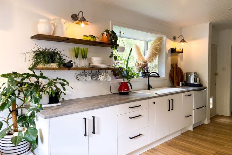 Photo of property in 30 Mamaku Street, Paraparaumu, 5032