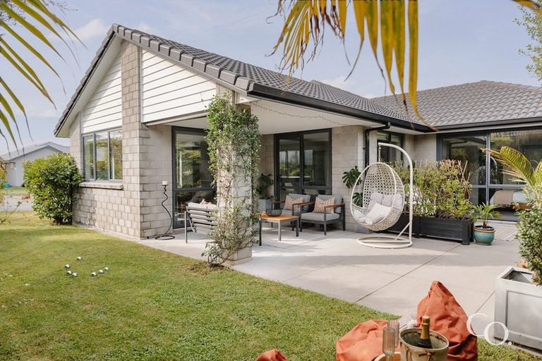 Photo of property in 14 Cowell Crescent, Pyes Pa, Tauranga, 3112
