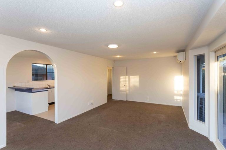 Photo of property in 9 Kinross Street, Hei Hei, Christchurch, 8042