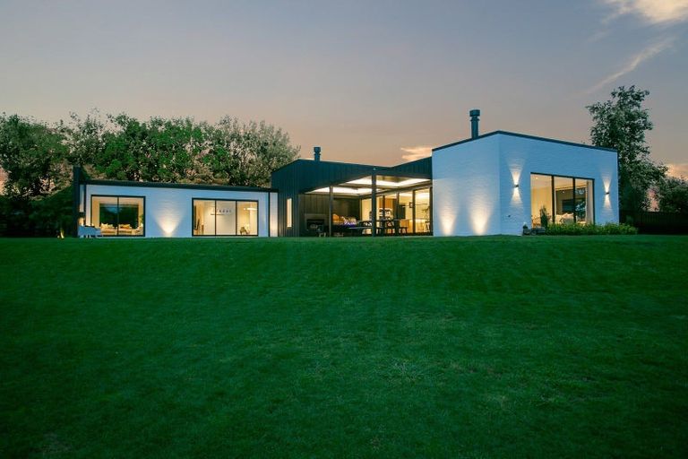 Photo of property in 1/45 Saint Kilda Road, Cambridge, 3434