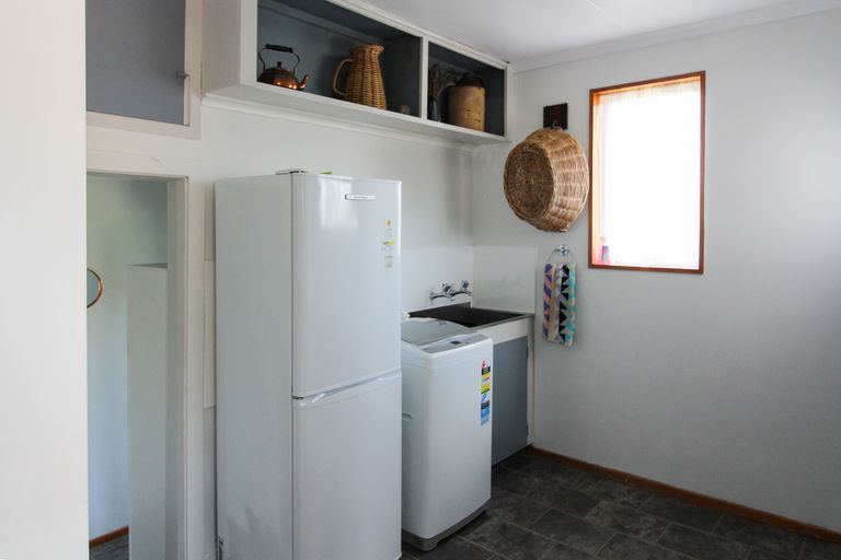 Photo of property in 52 Wellington Street, Enfield, Oamaru, 9491