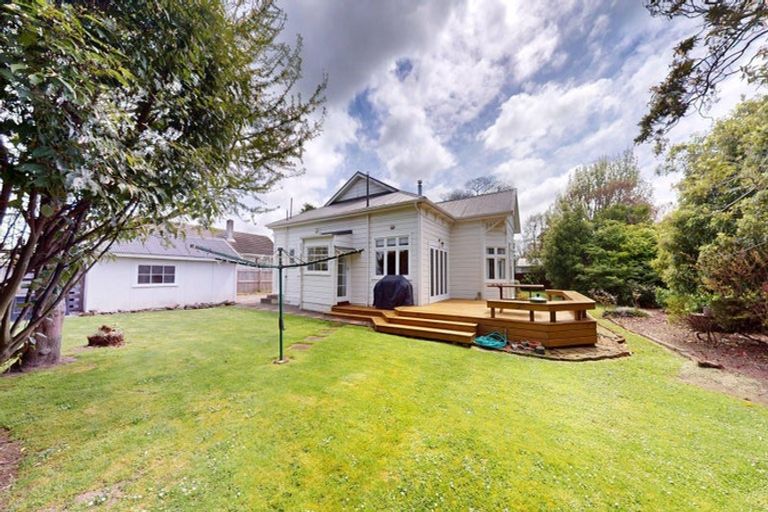 Photo of property in 540 Pioneer Highway, Highbury, Palmerston North, 4412