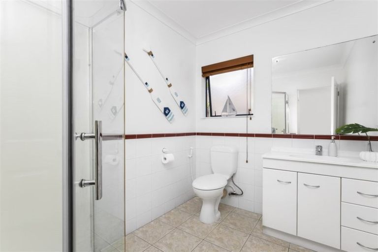 Photo of property in 16 Hinckley Court, Dannemora, Auckland, 2016