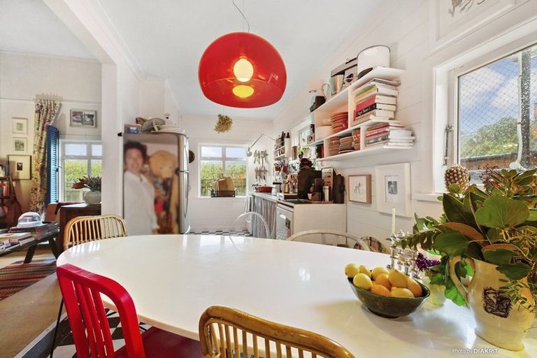 Photo of property in 346 The Terrace, Te Aro, Wellington, 6011