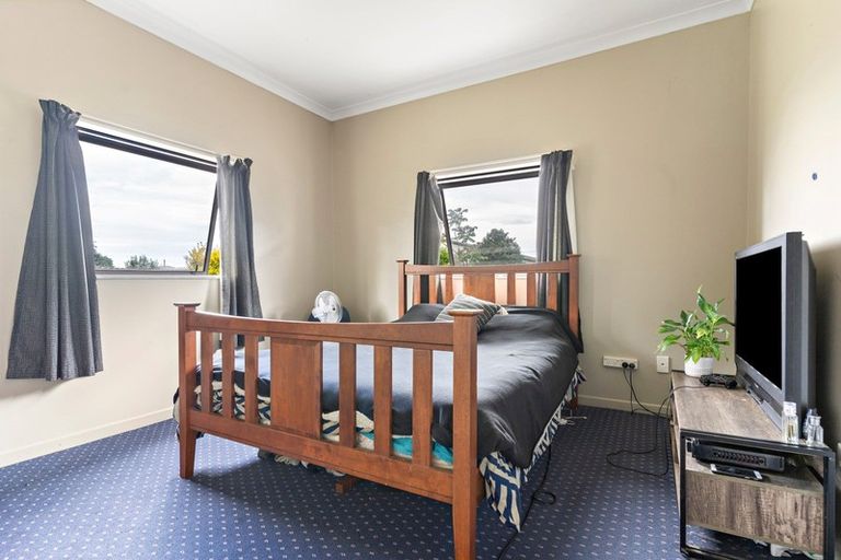Photo of property in 2 Vivian Street, Solway, Masterton, 5810