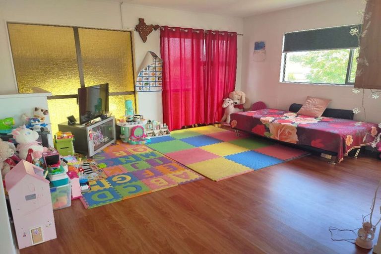 Photo of property in 62 Taka Street, Takanini, 2112