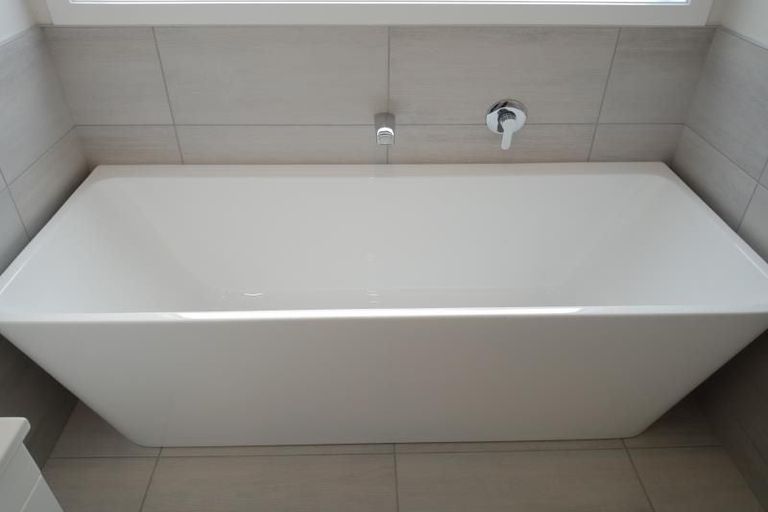 Photo of property in 79b Cambridge Terrace, Waterloo, Lower Hutt, 5011