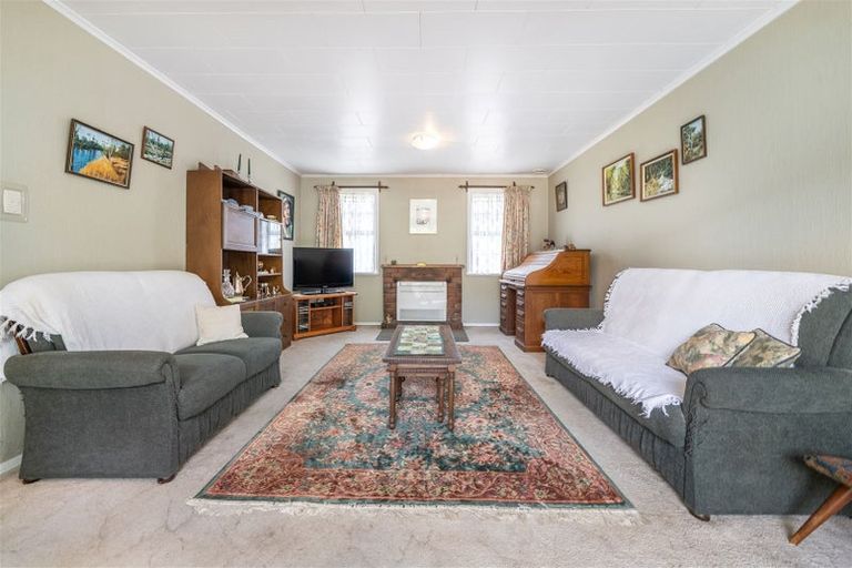 Photo of property in 21 Melrose Street, Wallaceville, Upper Hutt, 5018