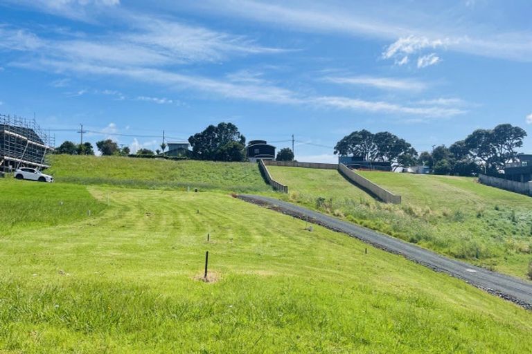 Photo of property in 10 Milky Way, Langs Beach, 0582