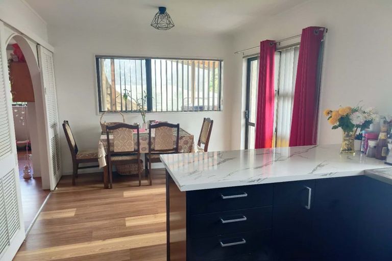 Photo of property in 62 Taka Street, Takanini, 2112