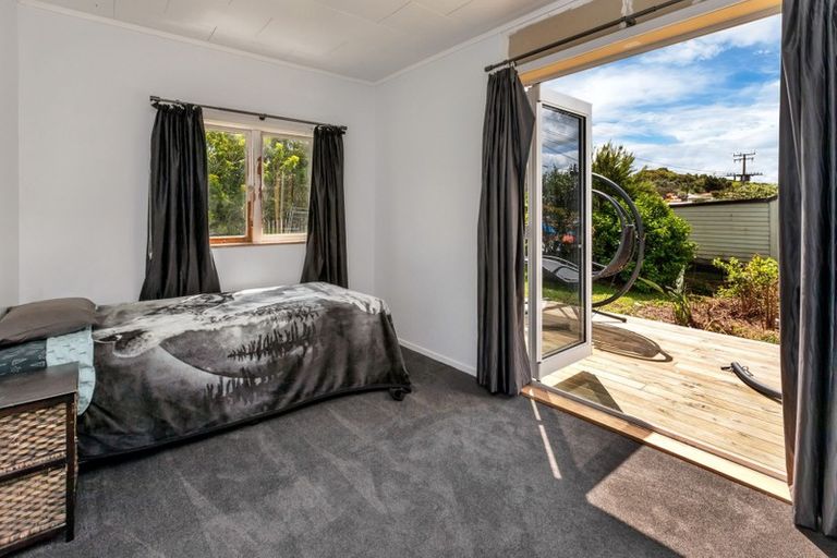 Photo of property in 1 Buchanan Street, Hikurangi, 0114